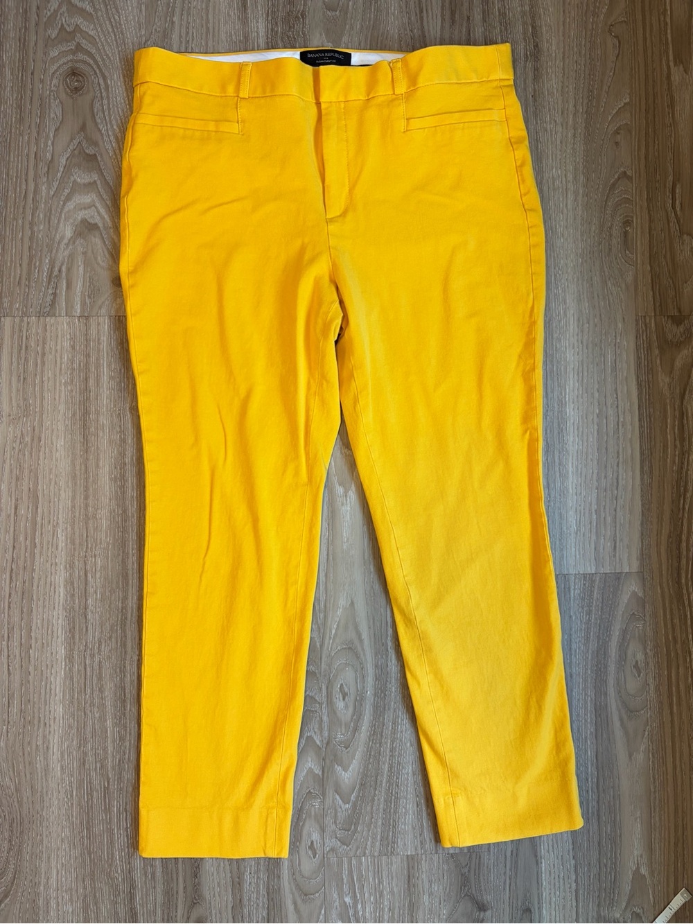 Banana Republic Sloan Curvy Fit Yellow Ankle Pants Size 14